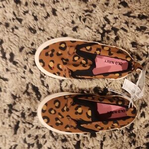 Old Navy Kids Tan Leopard Slip-On Sneakers